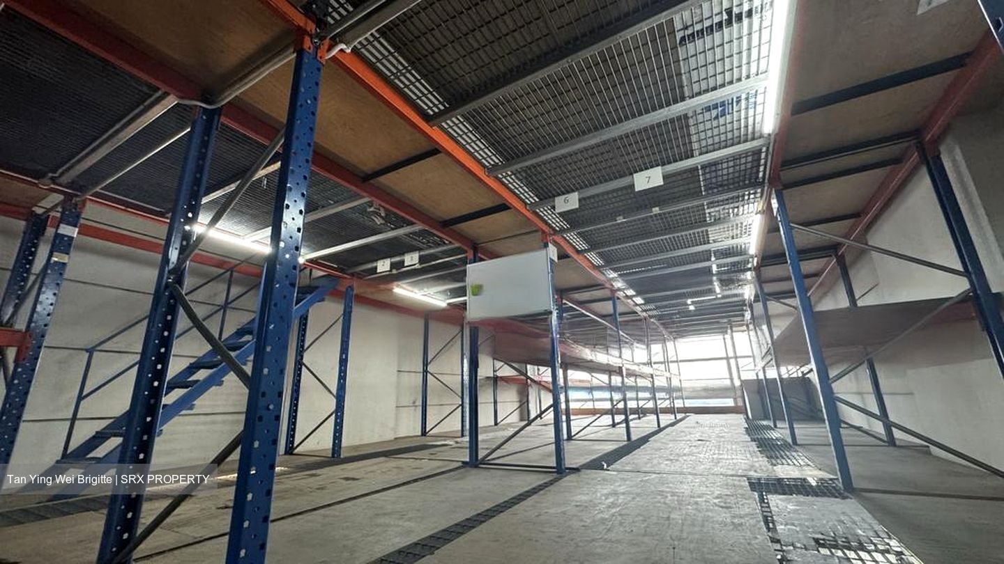 Enterprise Hub (D22), Factory #469367051